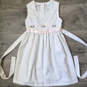 Vintage Jessica Leigh White Embroidered Dress Size 4 Cottagecore Ribbon Roses